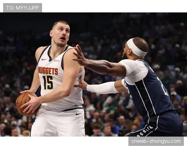 掘金116-105逆转森林狼，约基奇25+13+11三双，穆雷30分